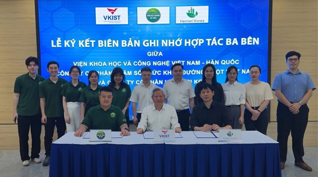 DR. RUỘT – TIÊN PHONG ỨNG DỤNG CÔNG NGHỆ PREBIOTICS TRONG LĨNH VỰC SẢN PHẨM CHĂM SÓC SỨC KHOẺ TẠI VIỆT NAM 5 Ky Ket Vkit