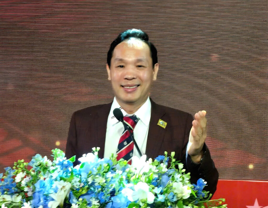 ĐẠI HỘI XIV KHẲNG ĐỊNH VIỆT NAM TỪ KỶ NGUYÊN VƯƠN MÌNH ĐẾN SỨ MỆNH TOÀN CẦU 1 Ông Abraham Nguyễn Quang Huy - Chủ tịch Hội đồng Liên hiệp Kinh tế Toàn cầu (9S UNION); Phó Chủ tịch Hiệp hội Khởi nghiệp Quốc gia. Ảnh: Khắc Kiên