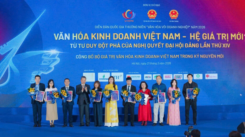 Công bố bộ tiêu chí và cam kết