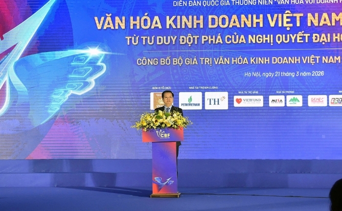 Văn hóa kinh doanh Việt Nam trên con đường dân tộc 1 Phó Thủ tướng Mai Văn Chính dự và phát biểu tại Diễn đàn Quốc gia "Văn hoá với Doanh nghiệp" năm 2026, công bố Bộ giá trị Văn hoá kinh doanh Việt Nam. Ngày 21/3/2026 tại Hà Nội.